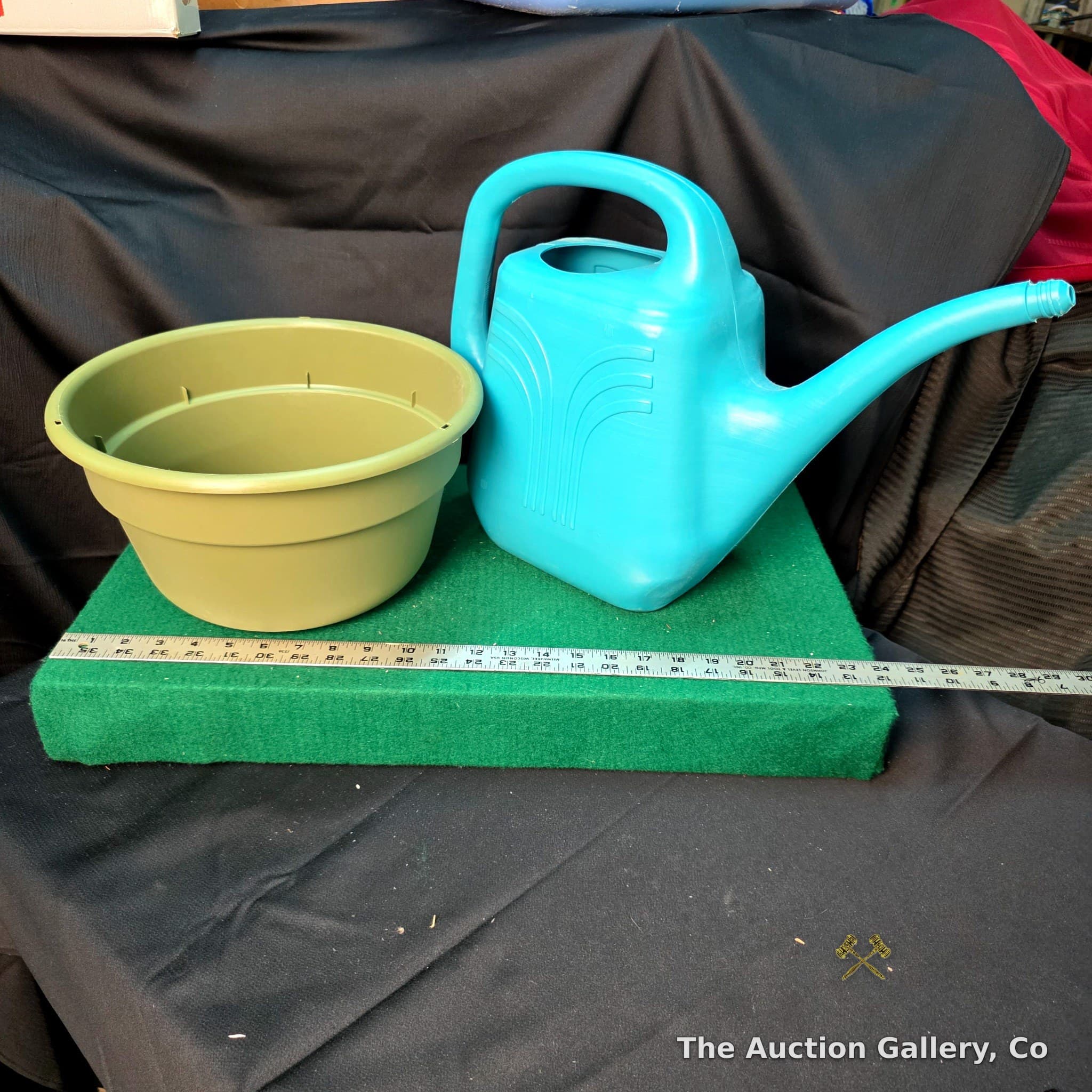 Plastic Watering Can and Planter Pot, Set of 2