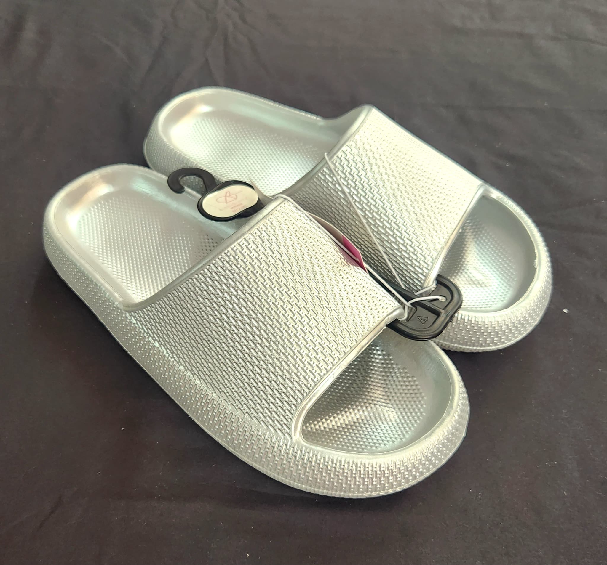 Women's Silver Slide Sandals, Size Medium (7/8)