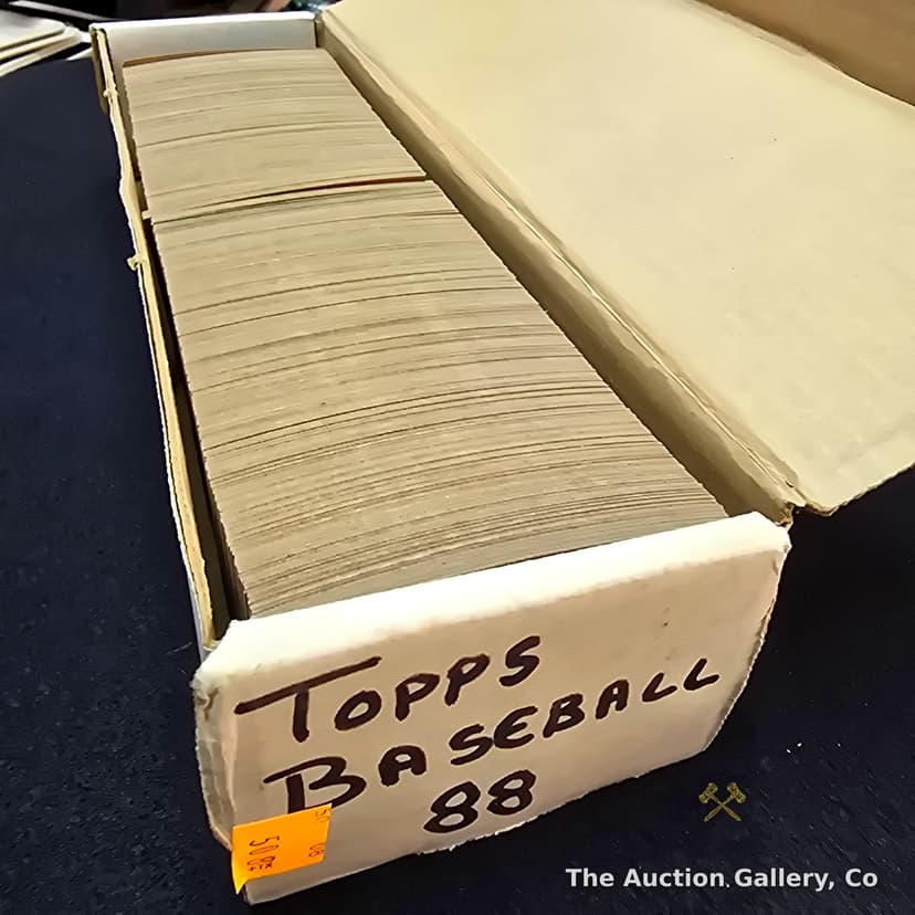 1988 Topps Baseball Cards, Full Box Lot