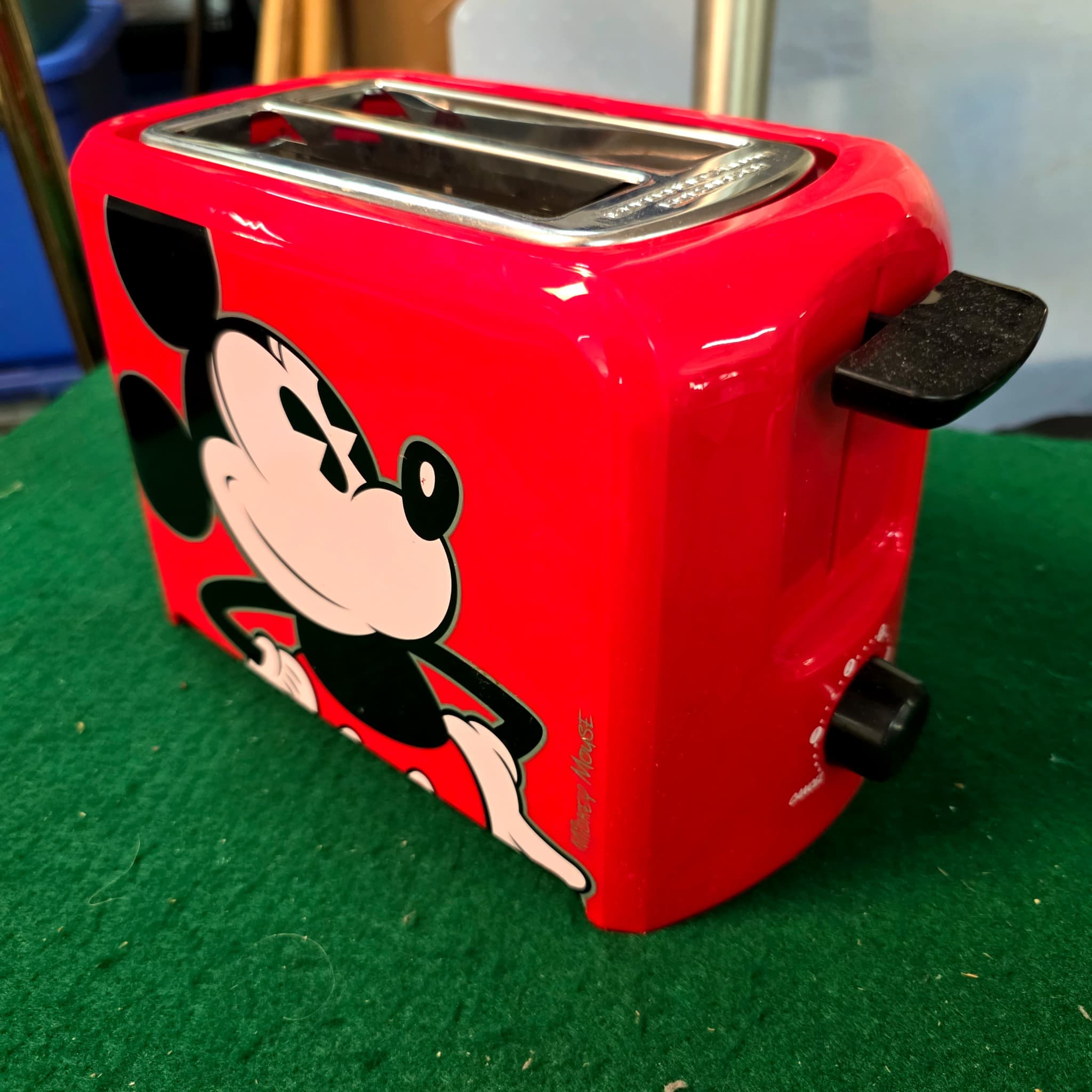Disney Mickey Mouse 2-Slice Toaster, Red