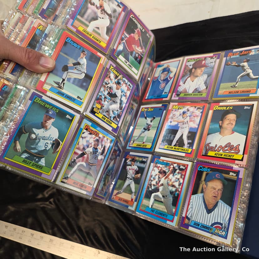 1990 Topps Baseball Complete Set, Numbered 1โ992 in Binder โ photo 6
