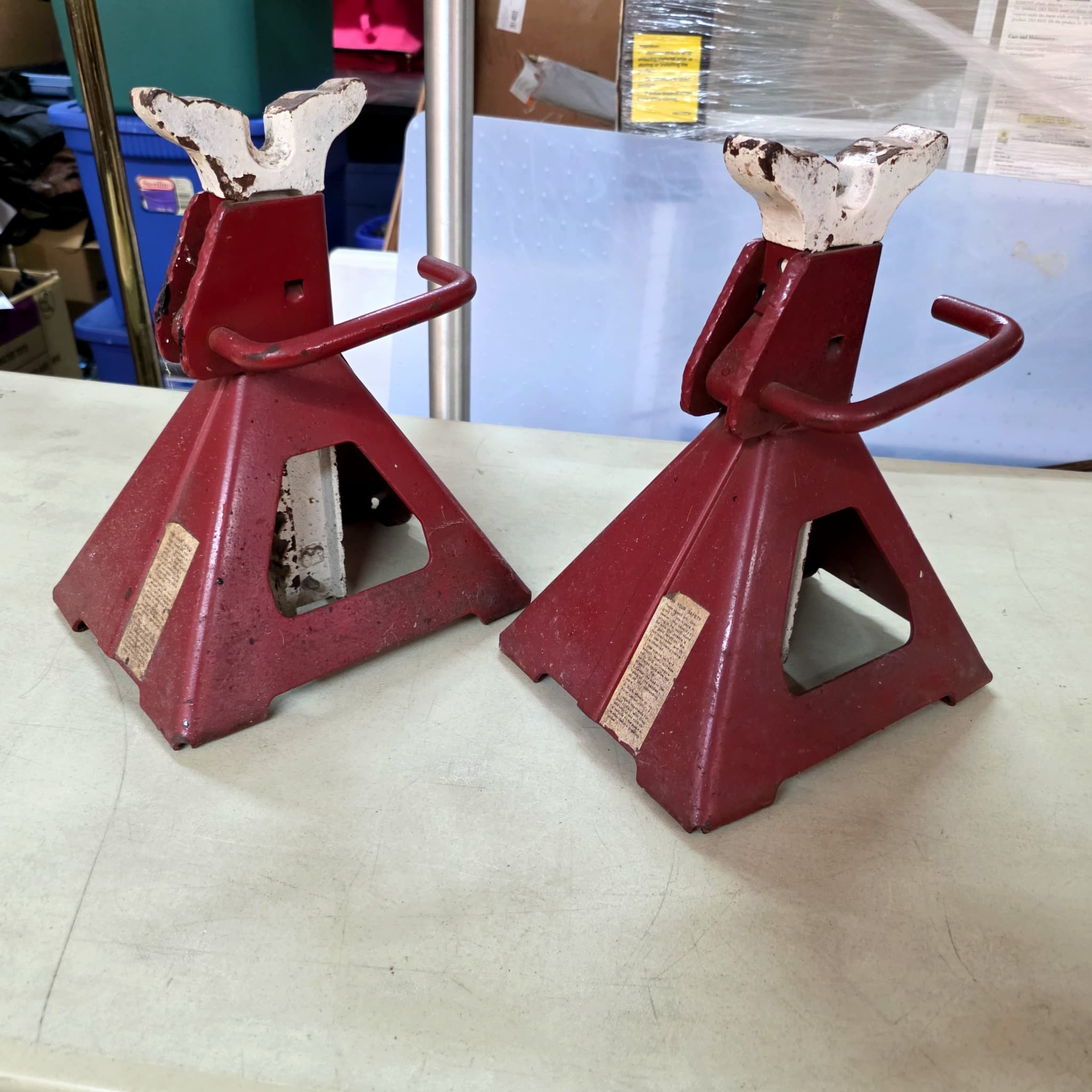 Pair of 3-Ton Jack Stands, Red