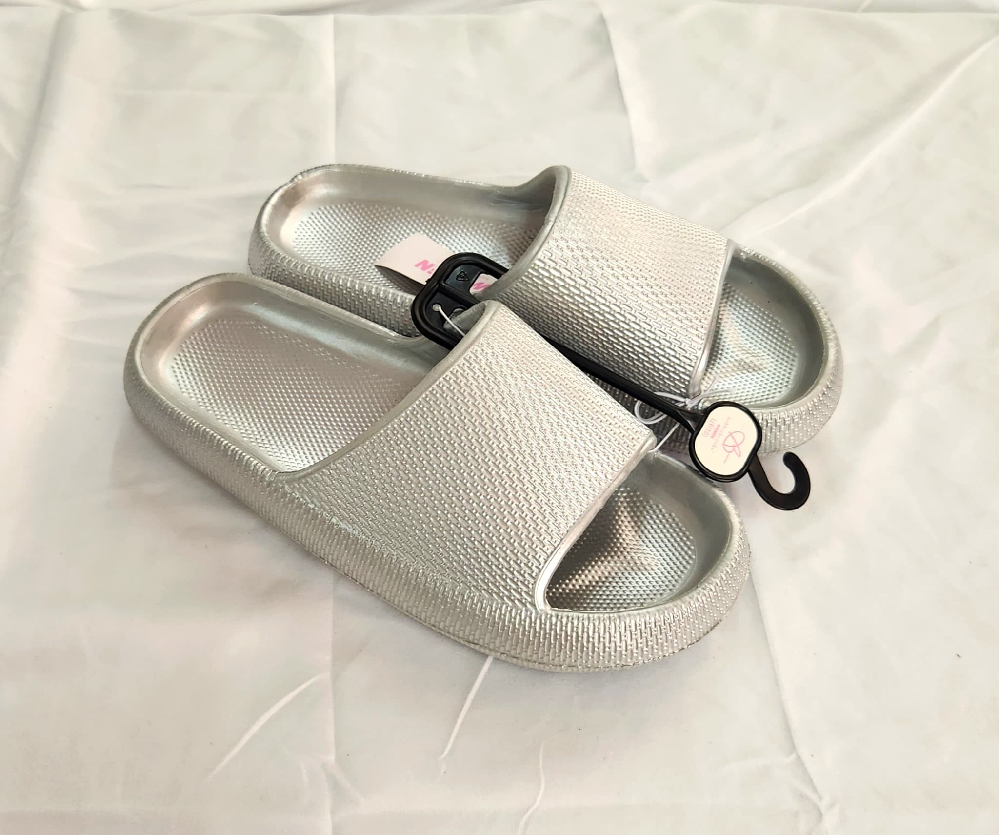 Women's Silver Slide Sandals, Size Large (9/10)