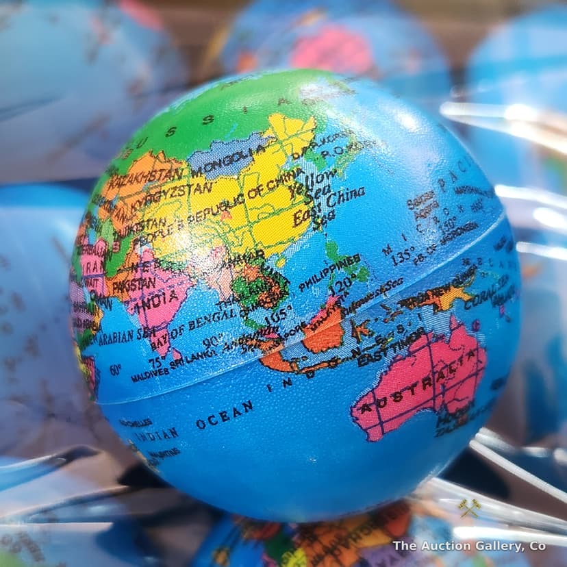 Deekin Earth Globe Foam Stress Balls, Lot of 99 β photo 4