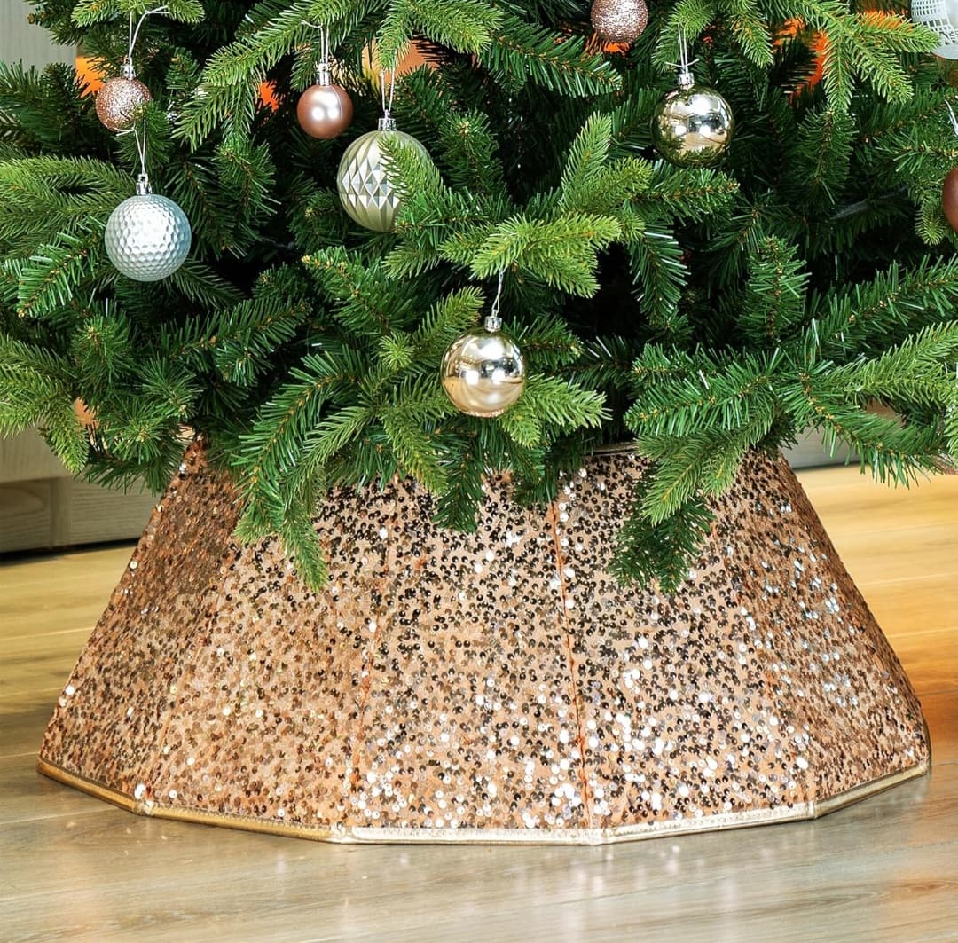 Sparkling Champagne Gold Christmas Tree Collar