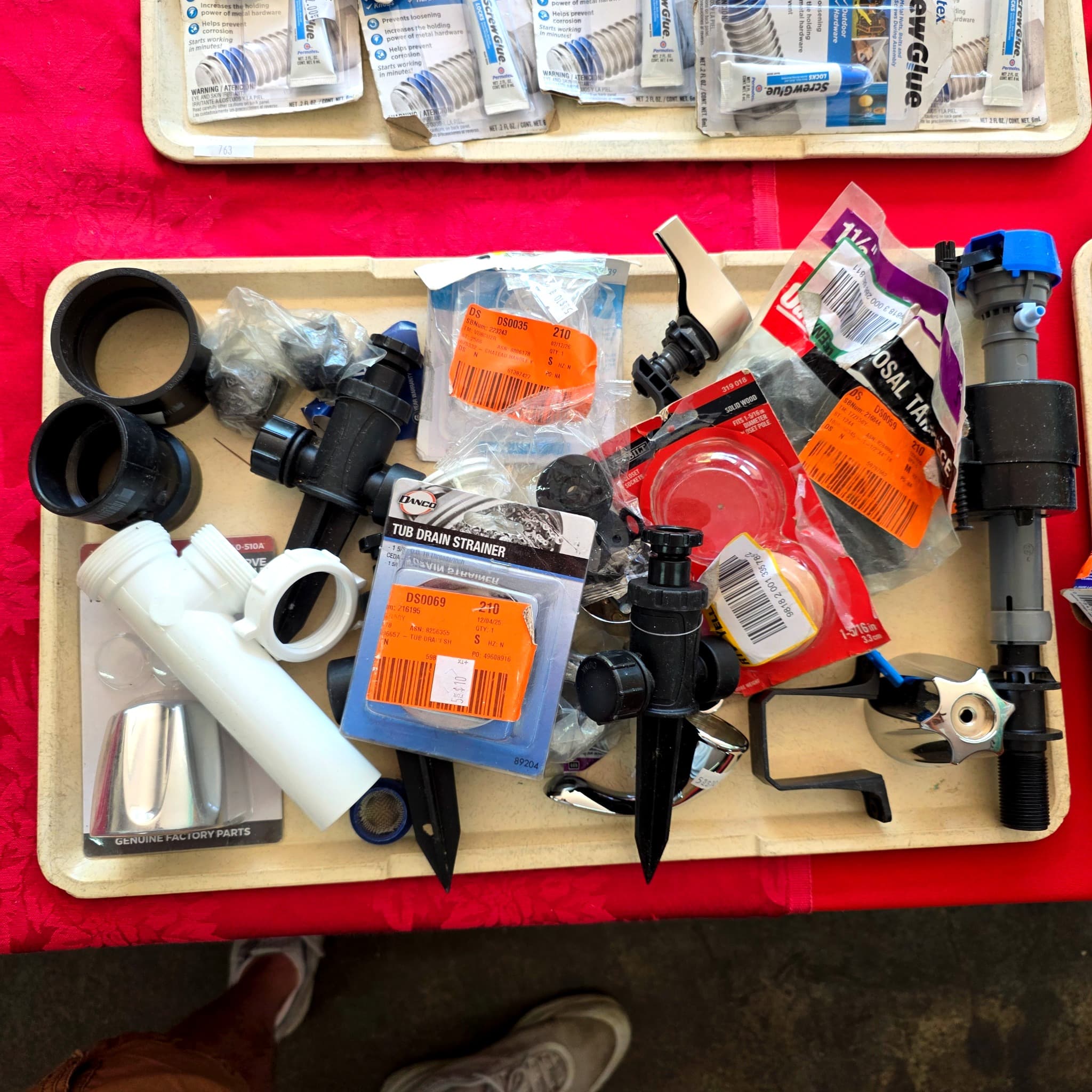 Tray Lot: Plumbing & Hardware Fixtures, New