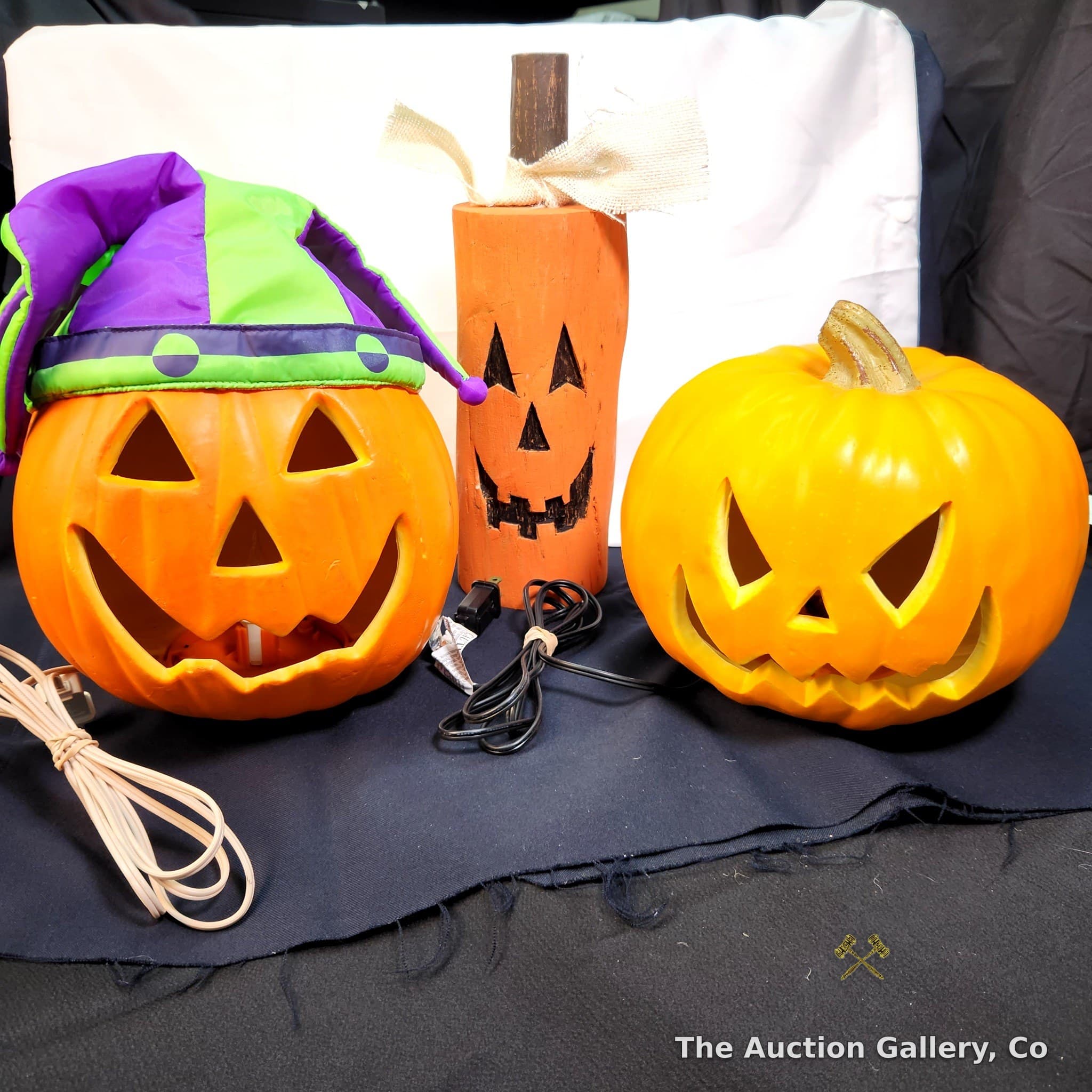 Halloween Jack-o-Lantern Lot of 3, Lighted and Wood