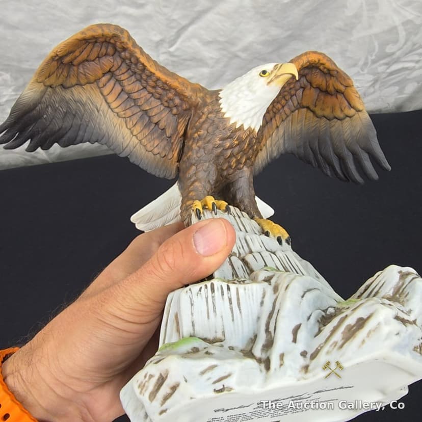 Crystal Cathedral Ministries Eagles Club Bald Eagle Figurine โ photo 4