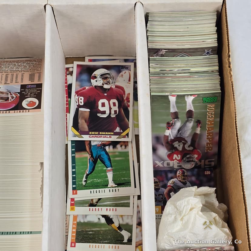 1992โ1993 Topps NFL Football Cards, Large Box Lot โ photo 2