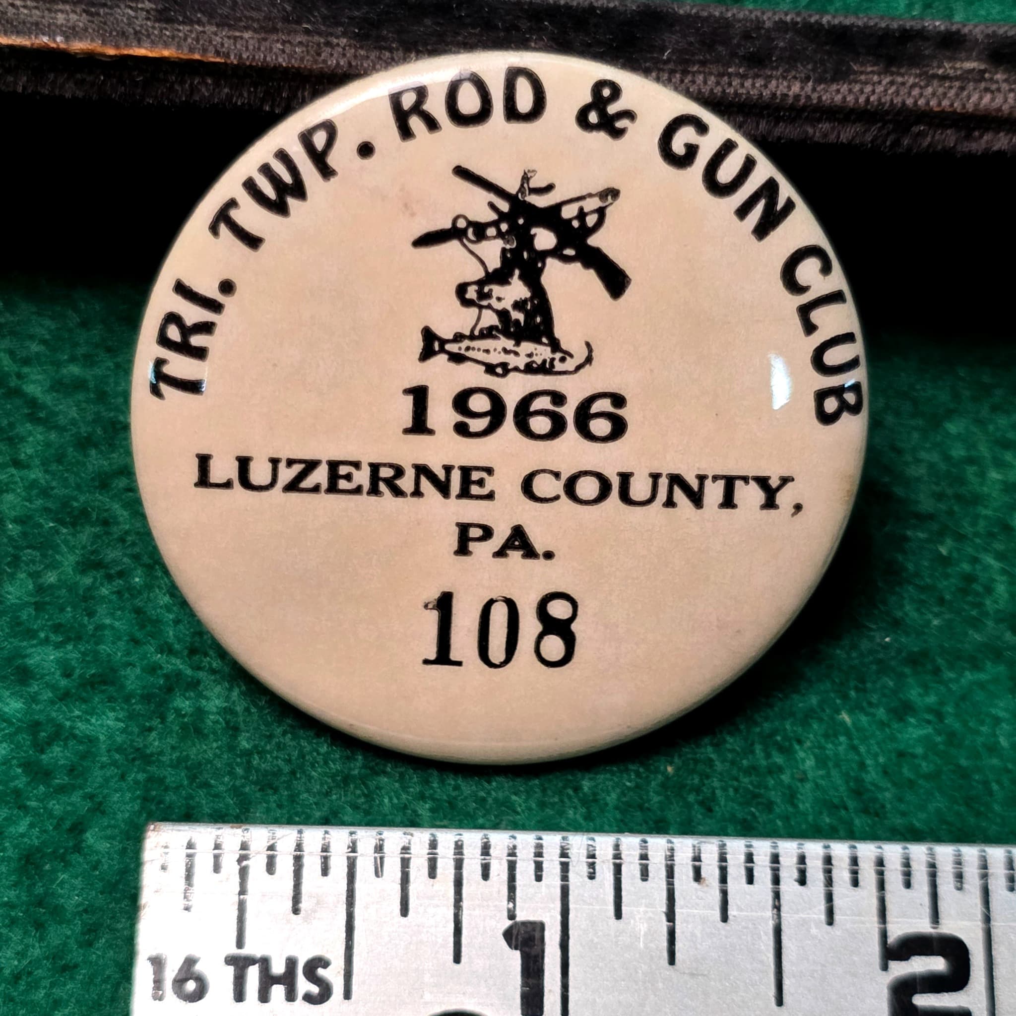 1966 Tri-Township Rod & Gun Club Membership Pin, Luzerne County PA