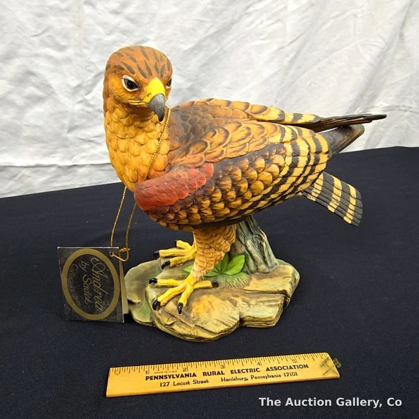Andrea by Sadek Red-Shouldered Hawk Porcelain Figurine, #1557