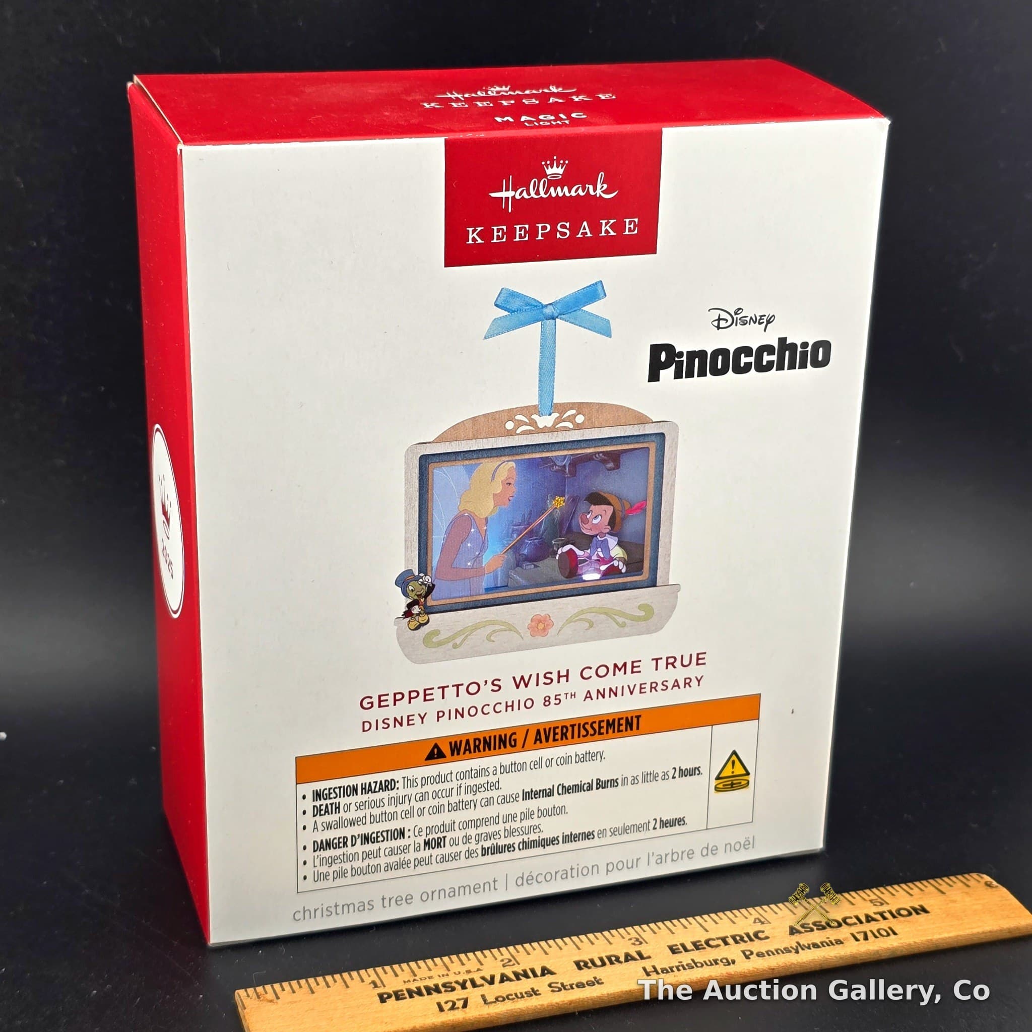 Hallmark Keepsake Disney Pinocchio 85th Anniversary Magic Light Ornament, New
