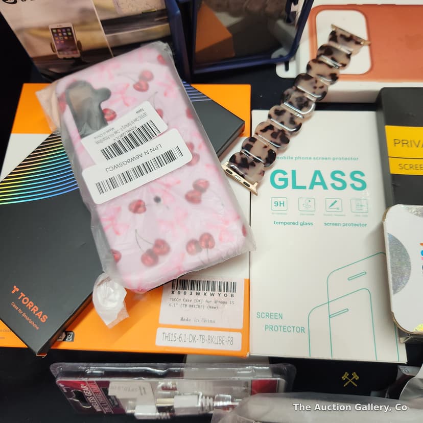Mixed Lot of New Phone Cases, Mounts, Watch Bands & Accessories โ photo 5