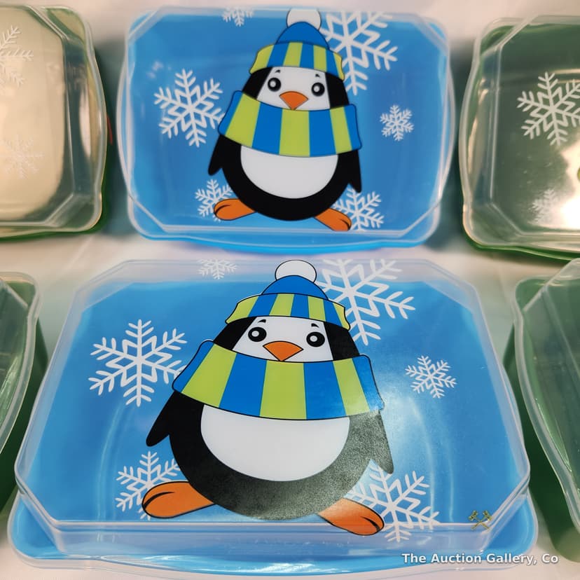 Christmas Holiday Plastic Lidded Containers, Set of 6 β photo 3