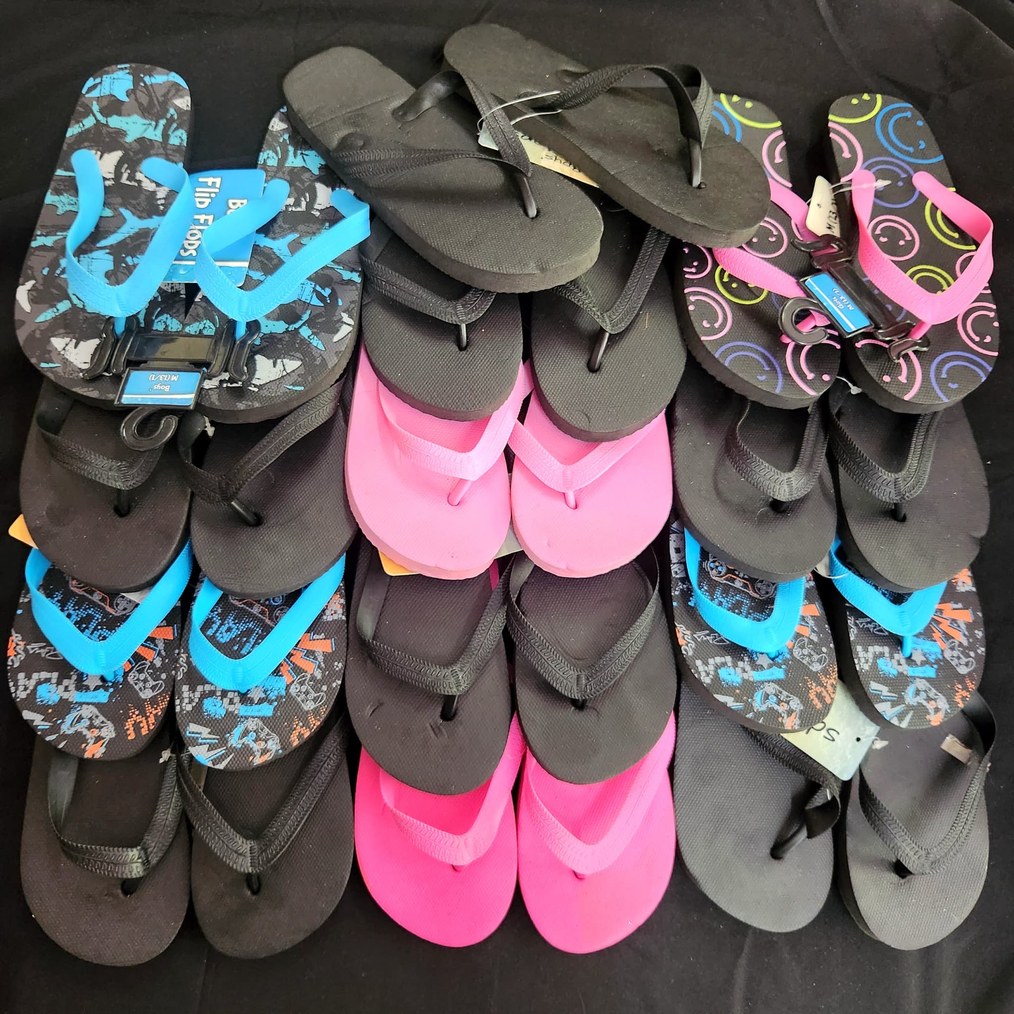 Mixed Lot of 13 Pair Kids' Flip Flops, Size 13/1, New