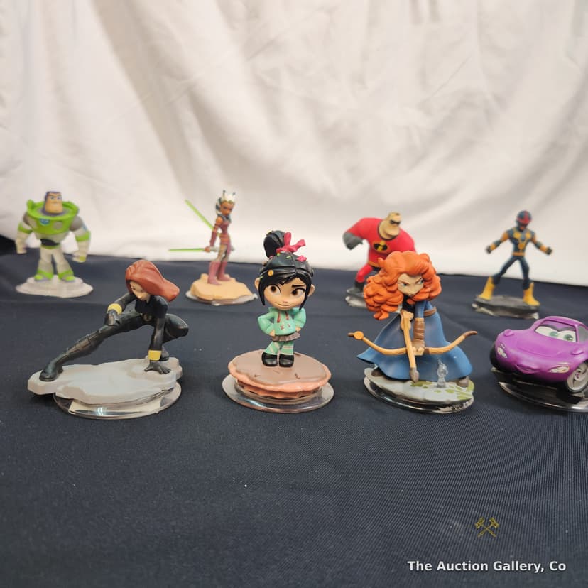 Disney Infinity Gaming Figures, Set of 8 โ photo 2