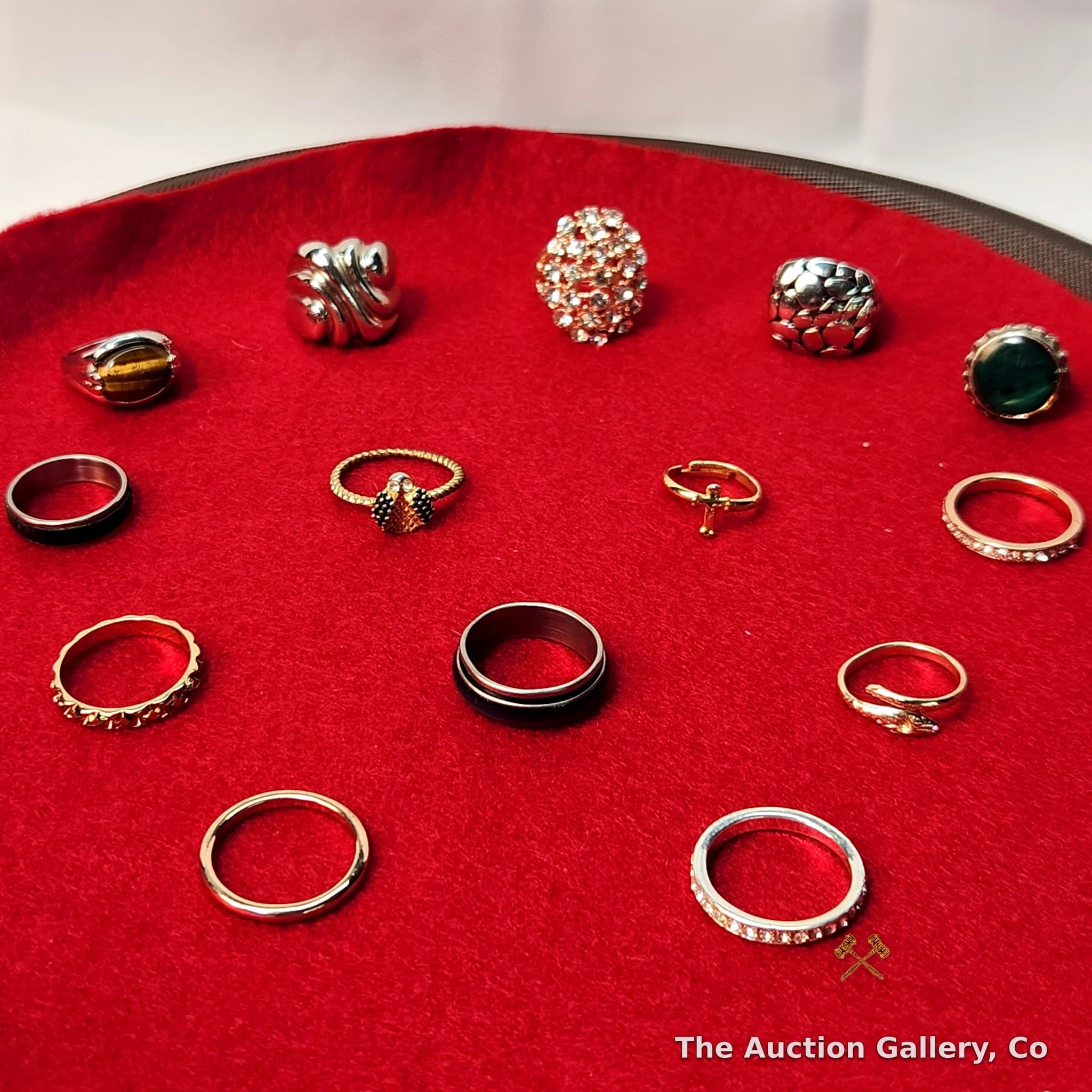 Lot of 14 Fashion Rings, Mixed Styles