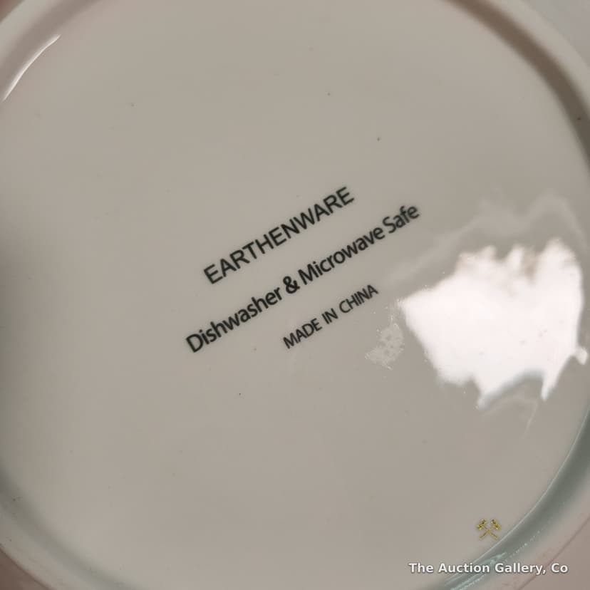 Fox Earthenware Dinnerware Set, 3 Plates / 3 Bowls / 4 Mugs โ photo 8