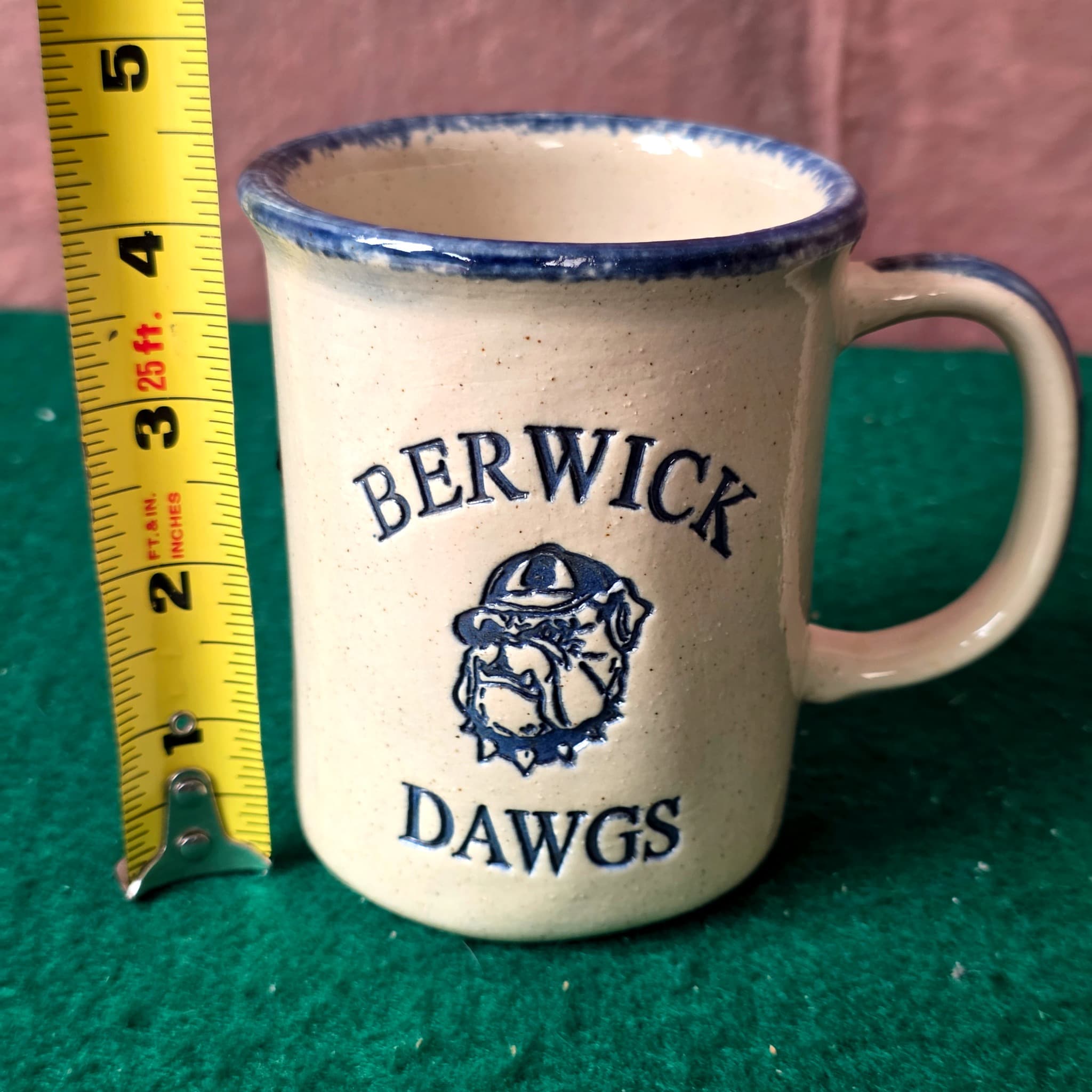 Berwick Dawgs 2016 Bulldogs Football Stoneware Mug, Signed Bujno