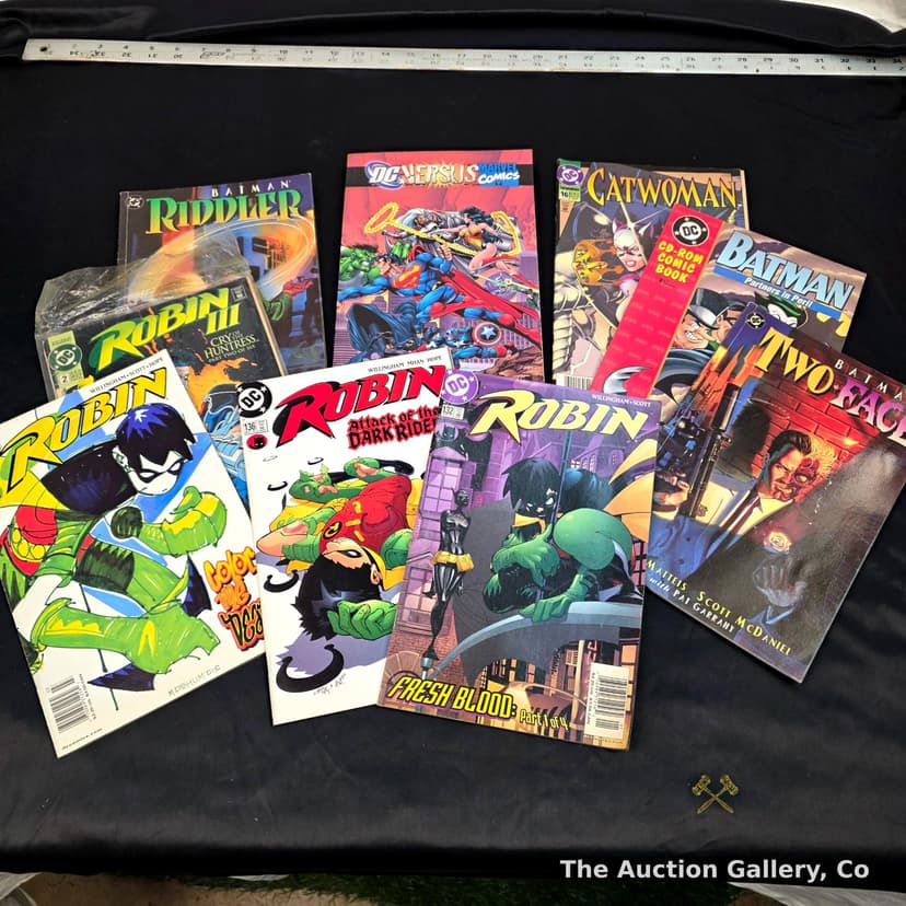 DC Comics Lot of 9 โ Robin, Batman, Catwoman, DC vs. Marvel