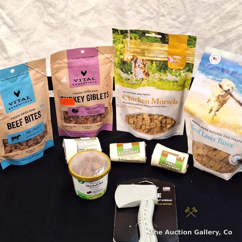 Mixed Pet Treats & Toy Lot โ Dog & Cat, 9 Items