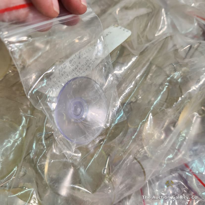 Bulk Lot New Suction Cups, Large Quantity β photo 4