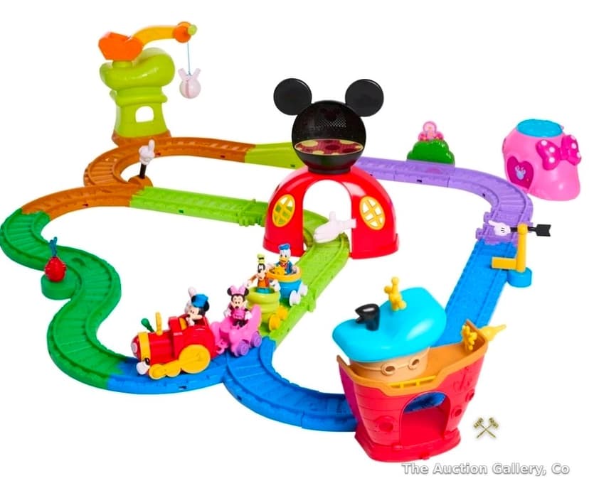 Disney Junior Mickey Mouse Around Town RC Train Track Set, 35-Piece, New β photo 3