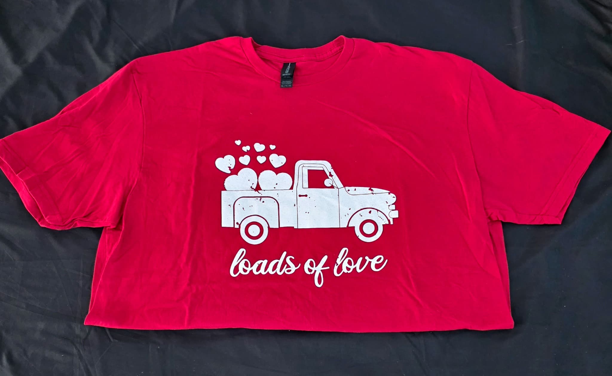 Gildan Softstyle "Loads of Love" Valentine T-Shirt, Size M