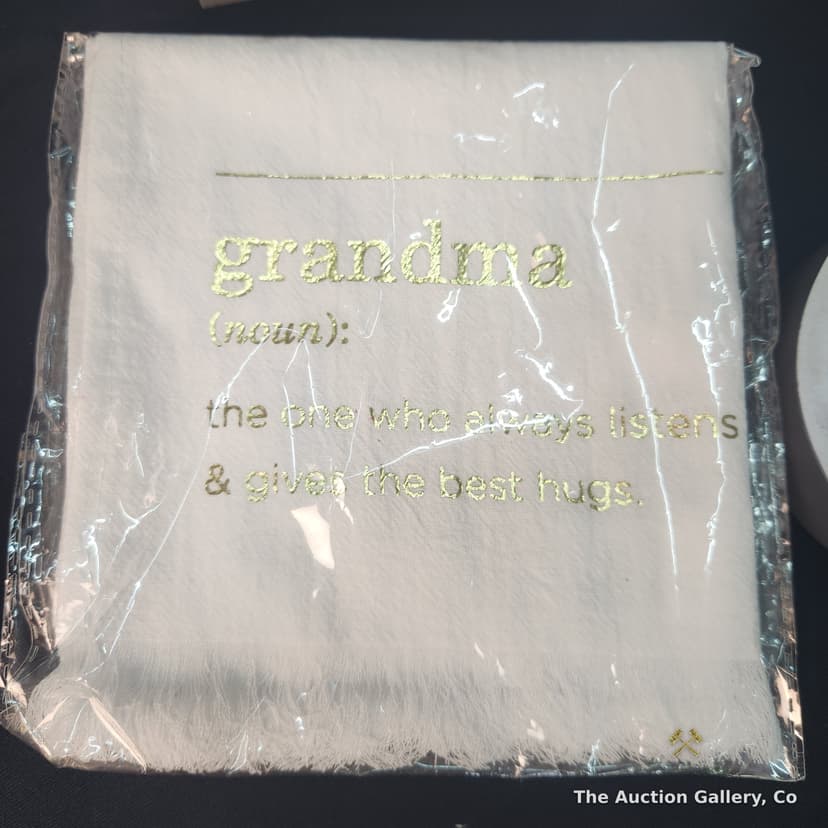 Grandma & Family Sentiment Gift Lot, 6 Pieces, Brand New โ photo 4