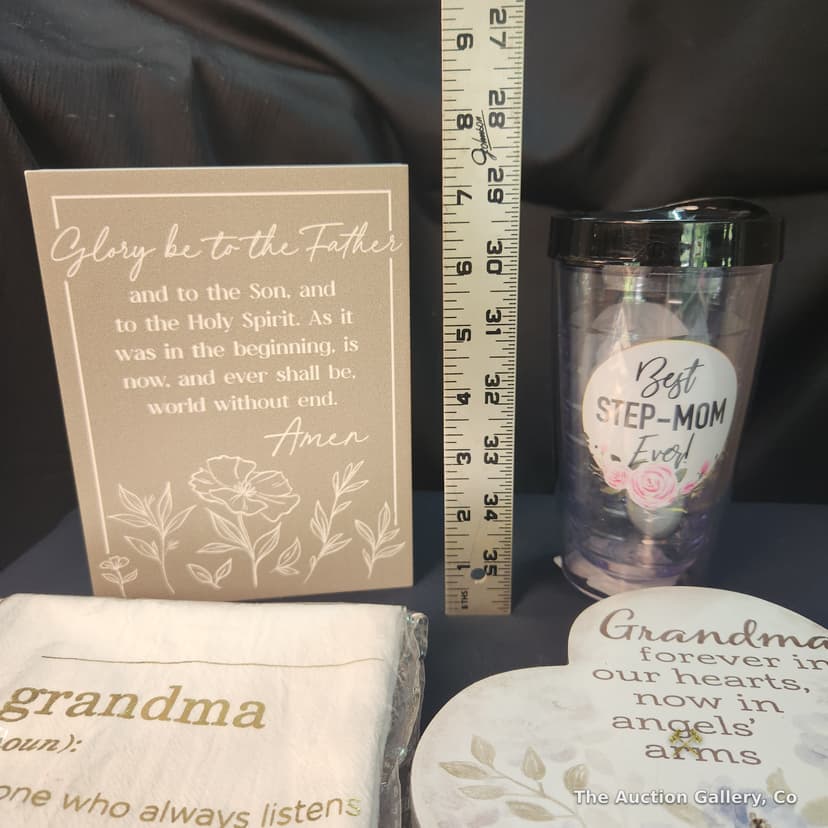 Grandma & Family Sentiment Gift Lot, 6 Pieces, Brand New โ photo 3