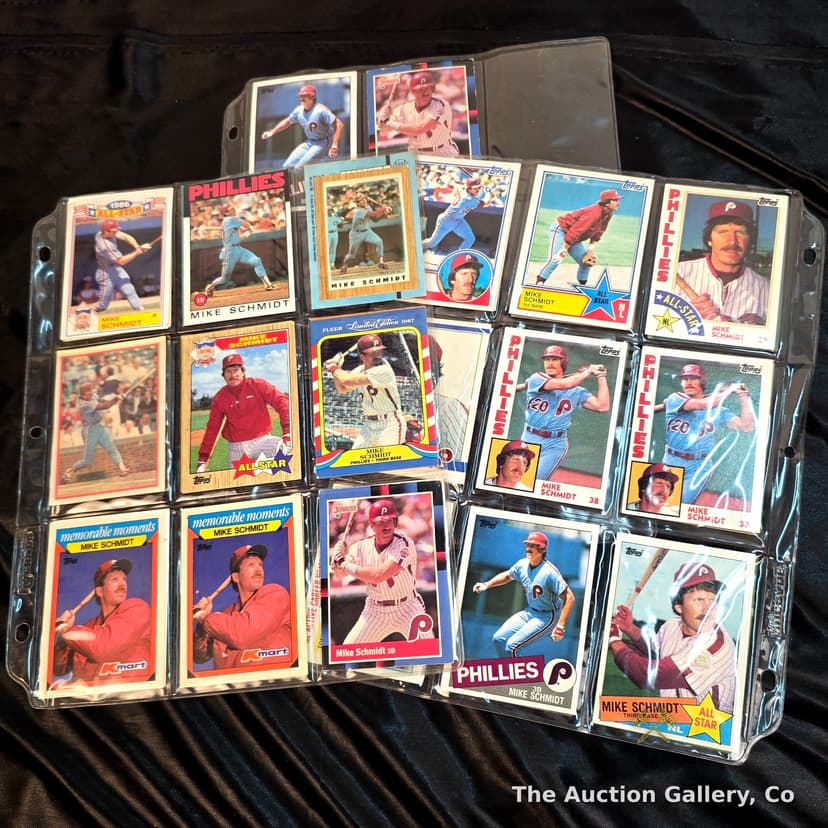 Mike Schmidt Philadelphia Phillies Baseball Cards, Lot of 38