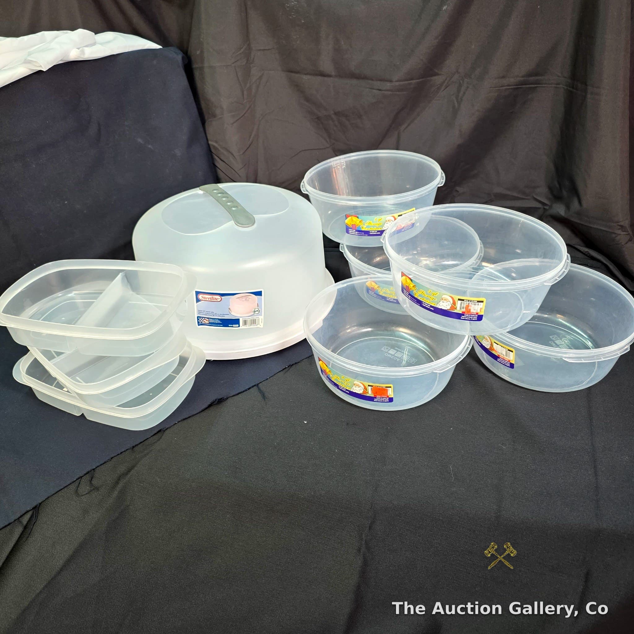 Sterilite Cake Carrier & Plastic Food Storage Container Lot
