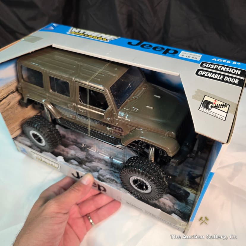 New Ray Xtreme Off-Road Jeep Wrangler Toy, New in Box β photo 3