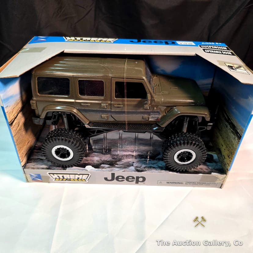 New Ray Xtreme Off-Road Jeep Wrangler Toy, New in Box
