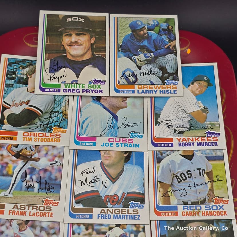 1982 Topps Baseball Cards, Lot of 14, Player-Signed โ photo 2