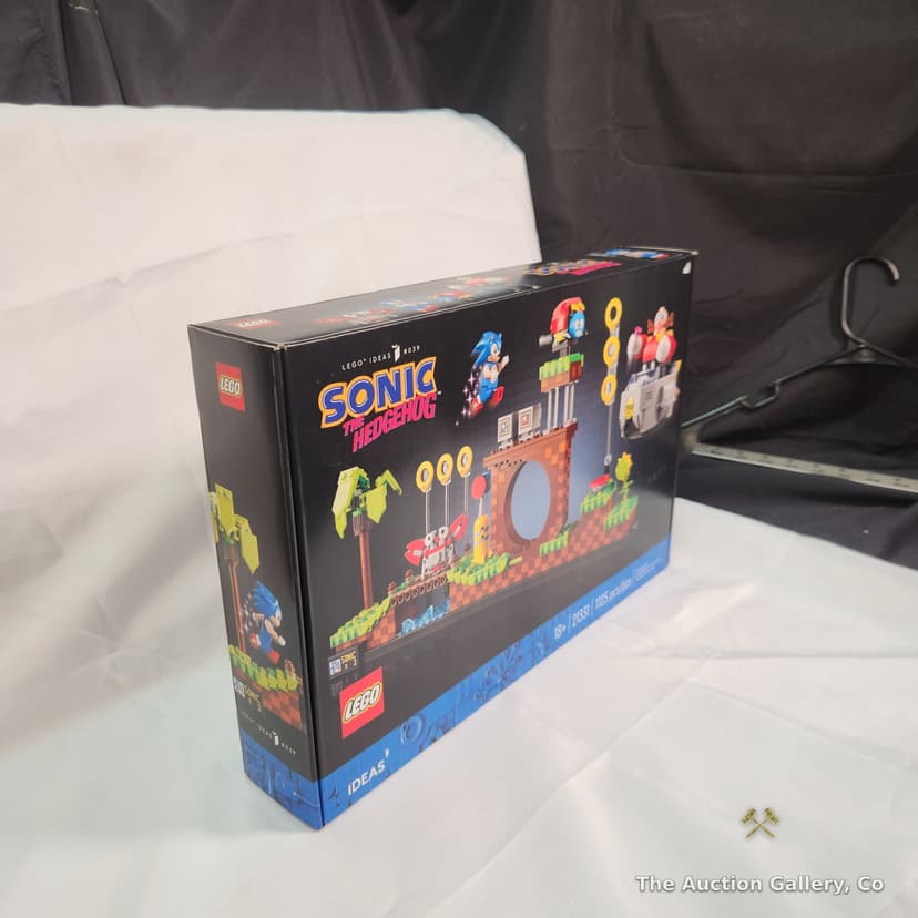 LEGO Ideas Sonic the Hedgehog Green Hill Zone Set #21331 β photo 2
