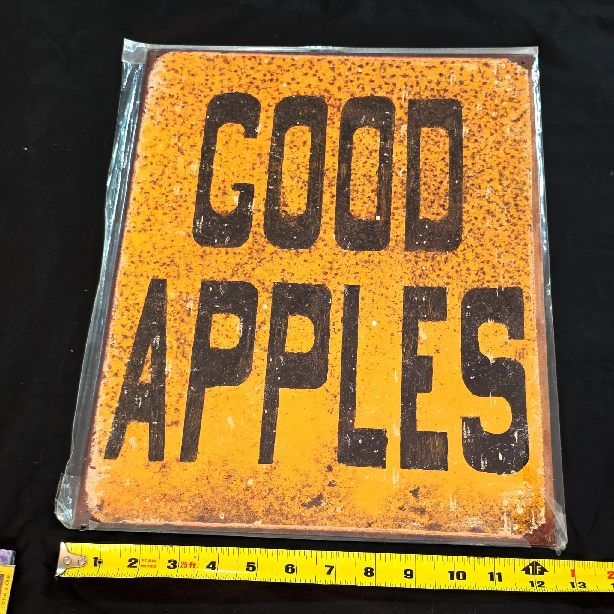 "Good Apples" Decorative Metal Sign, 12.5" x 16"