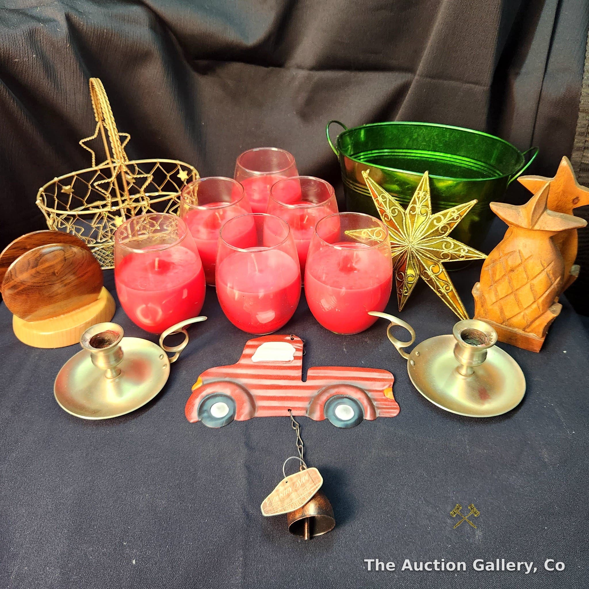 Holiday Home Decor Mixed Lot, 14 Pieces