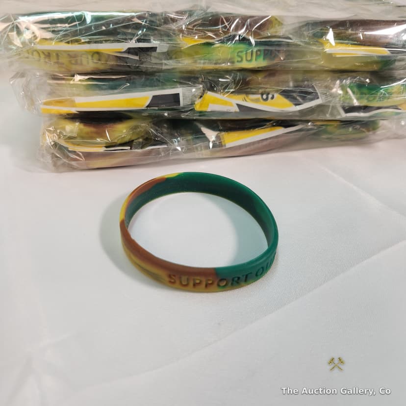 Support Our Troops Camo Silicone Bracelets, 3 Packs of 12 β photo 3