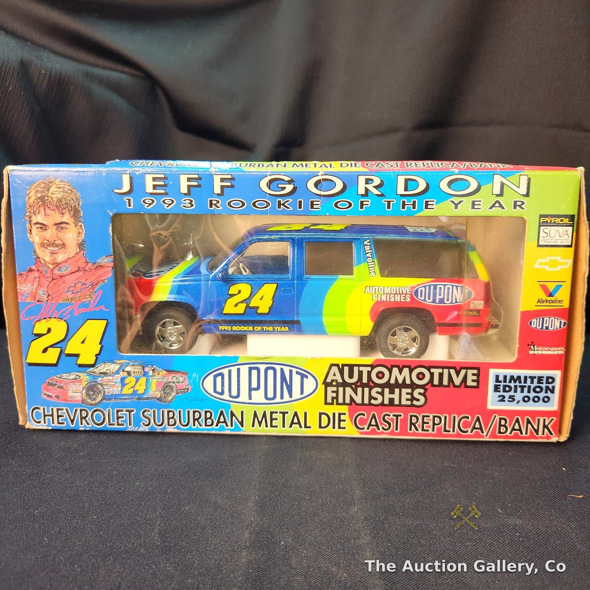 Jeff Gordon #24 DuPont Suburban Die-Cast Bank, 1:25 Scale