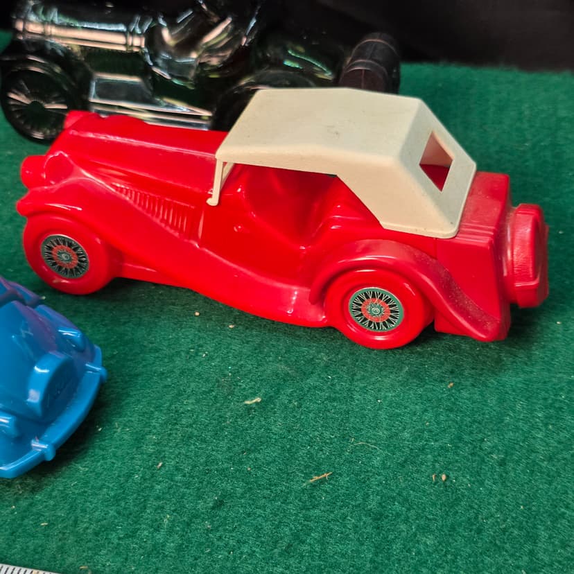 Vintage Avon Car Cologne Bottles, Set of 5 โ photo 4