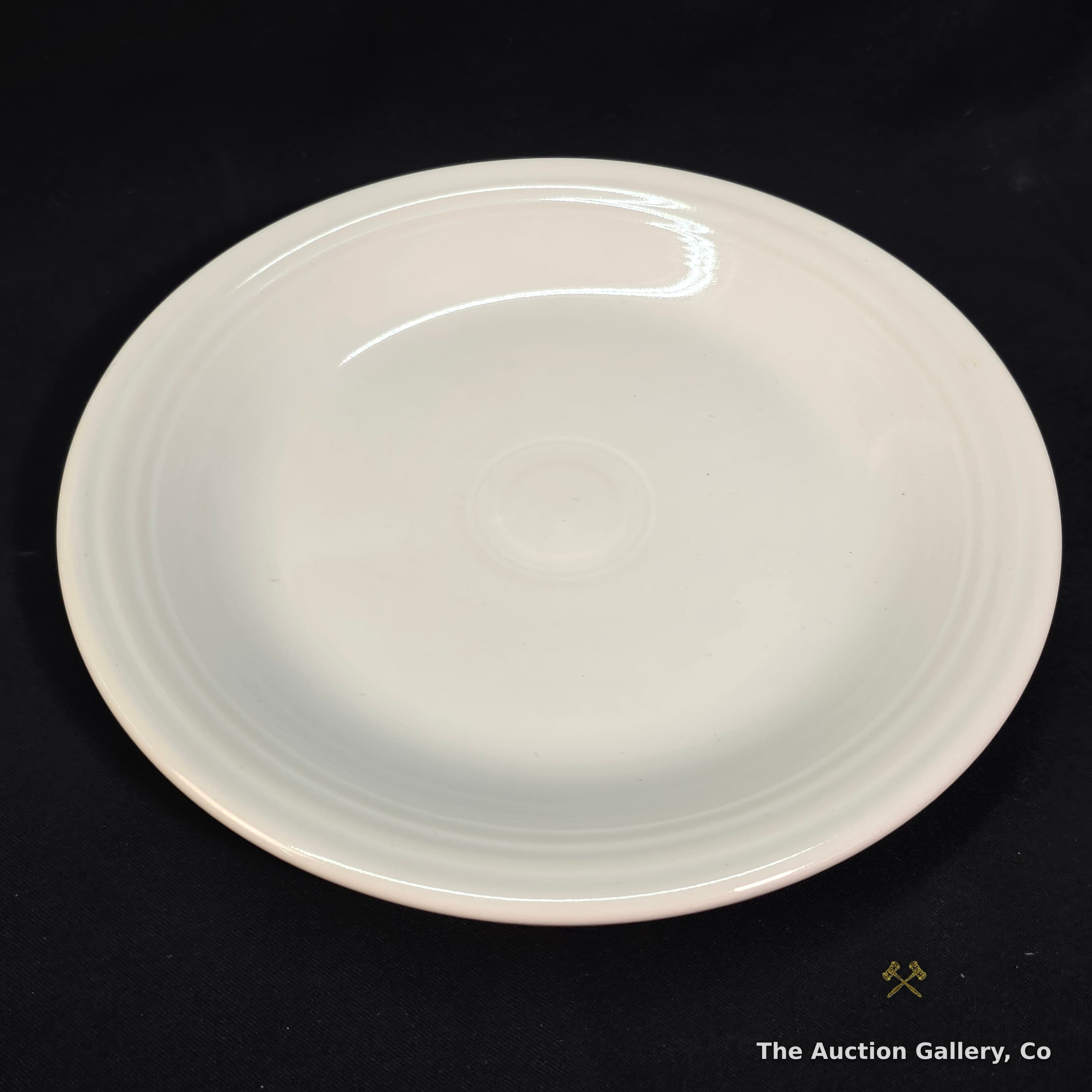 Fiesta Homer Laughlin White Dinner Plate, 10.5"