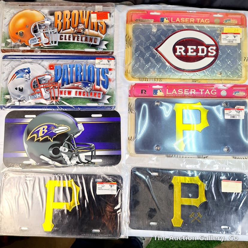 NFL/MLB Sports Team License Plates, Lot of 7
