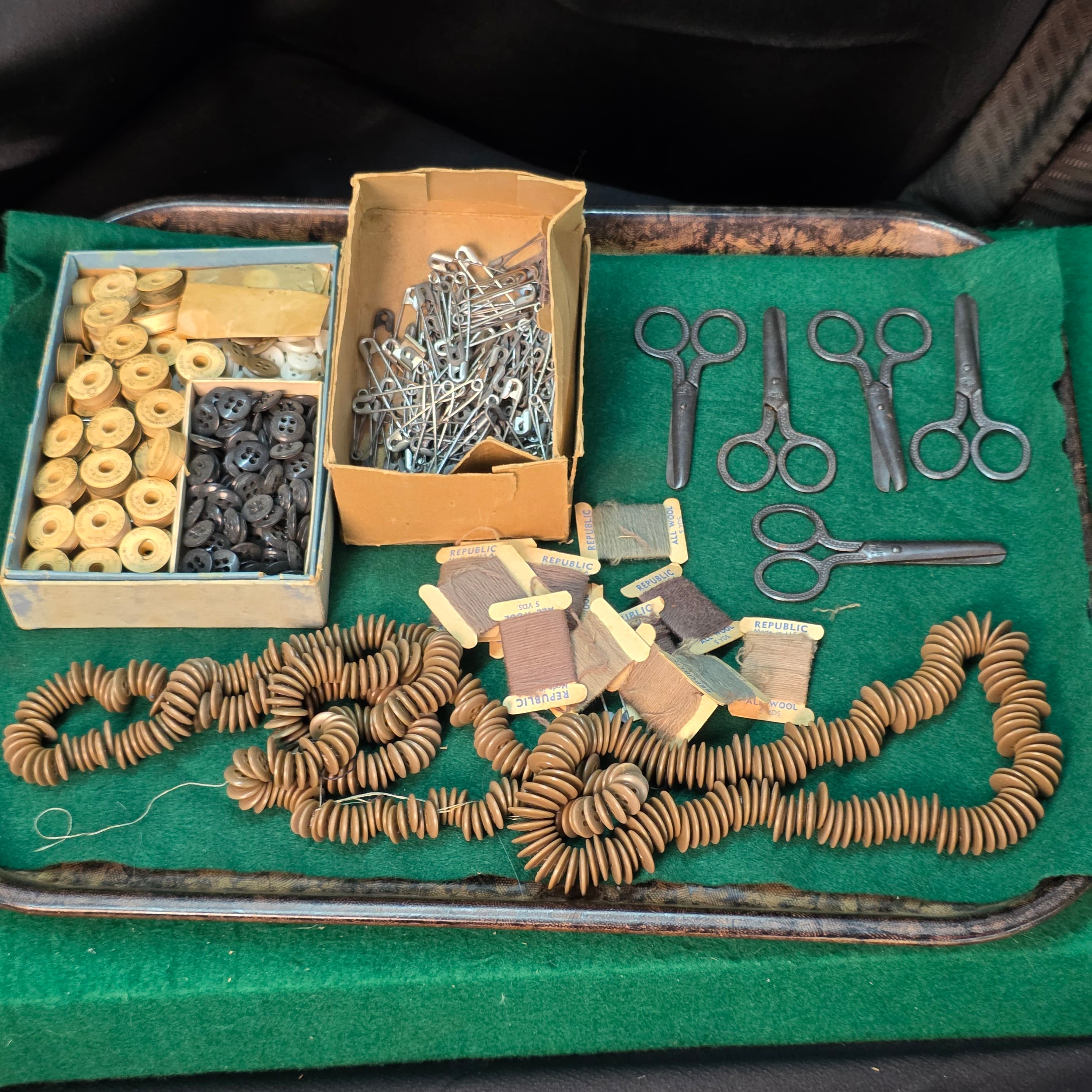 Vintage Sewing Lot โ Bobbins, Buttons, Scissors, Thread & Safety Pins