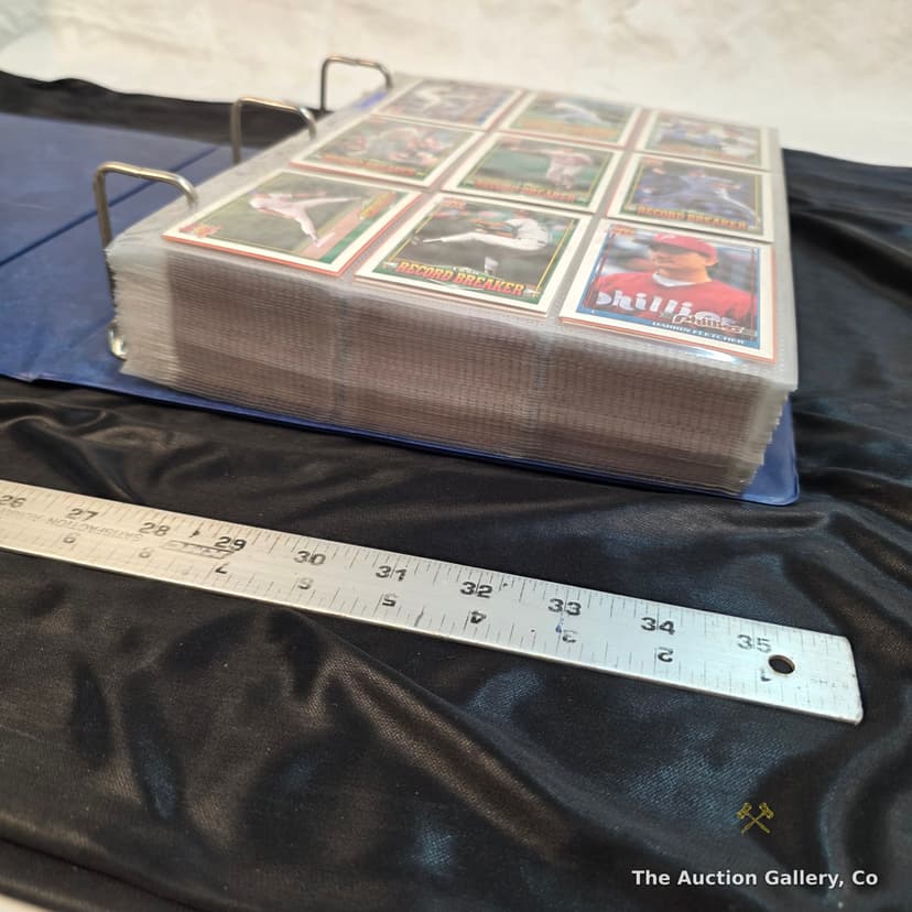 1991 Topps Baseball Complete Set, #1โ792 in Binder โ photo 4