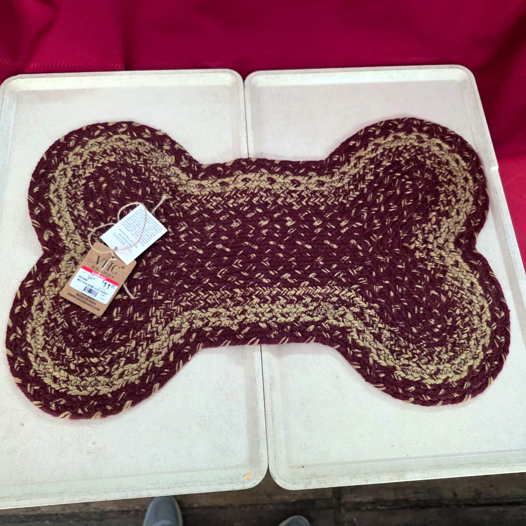 VHC Brands Bone-Shaped Braided Jute Pet Mat, 15" x 23"