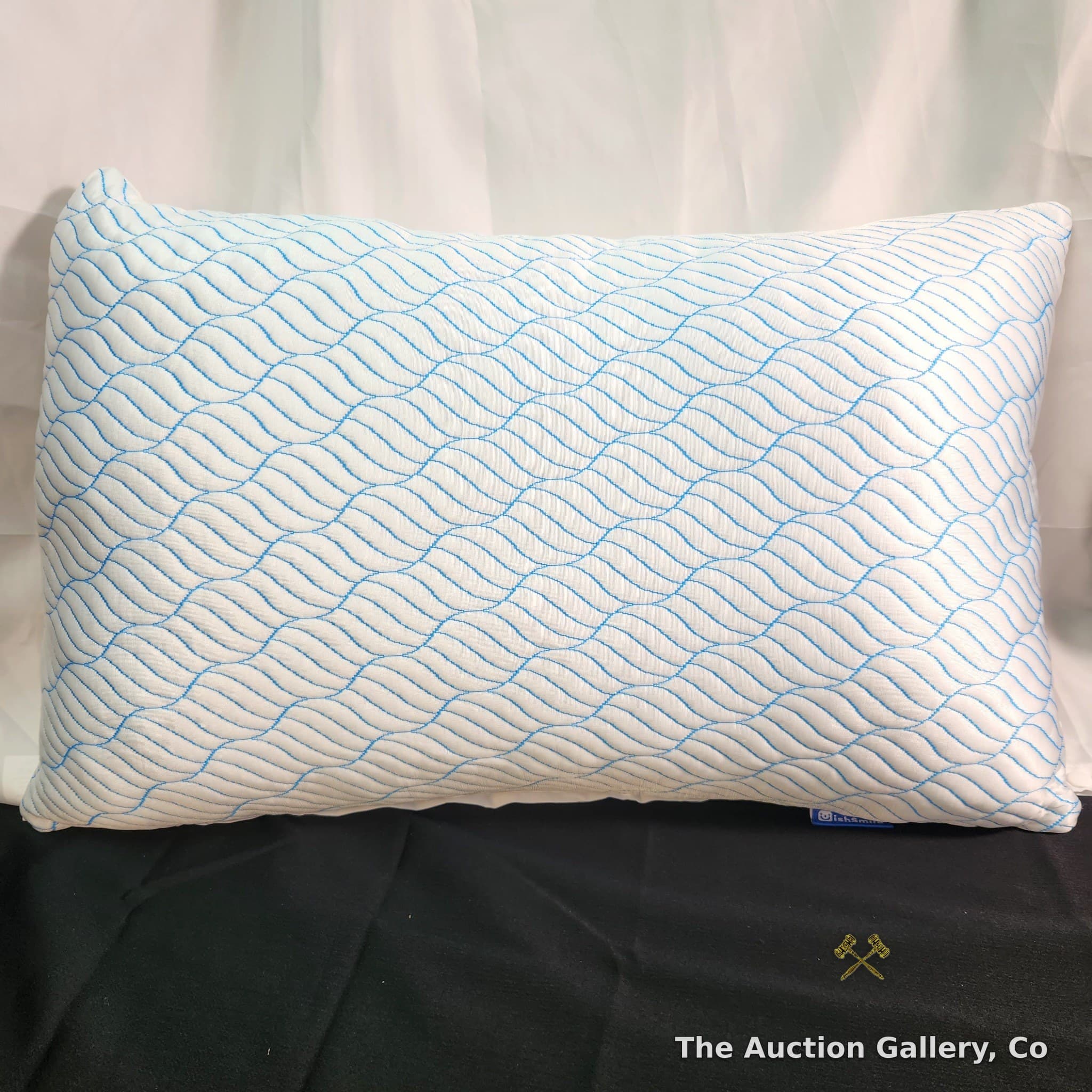 WishSmile Dual-Sided Cooling Memory Foam Pillow, Queen