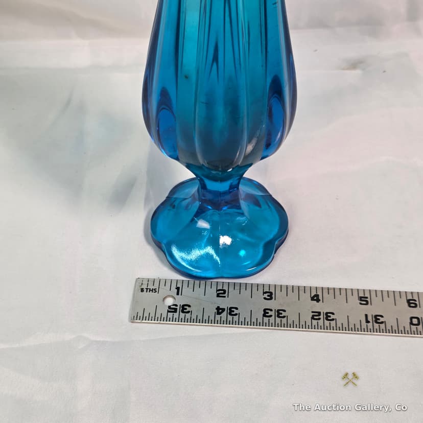 Vintage Aqua Blue Swung Glass Bud Vase, Footed โ photo 3