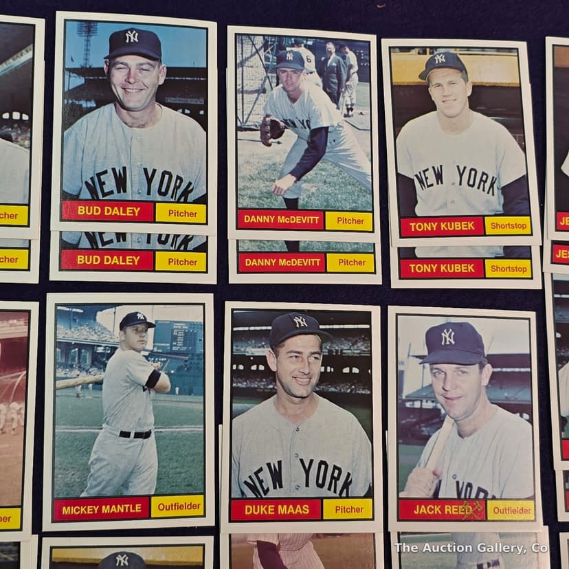 1961 NY Yankees Renata Galasso Baseball Card Set, 26 Cards โ photo 4