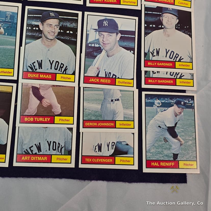 1961 NY Yankees Renata Galasso Baseball Card Set, 26 Cards โ photo 6